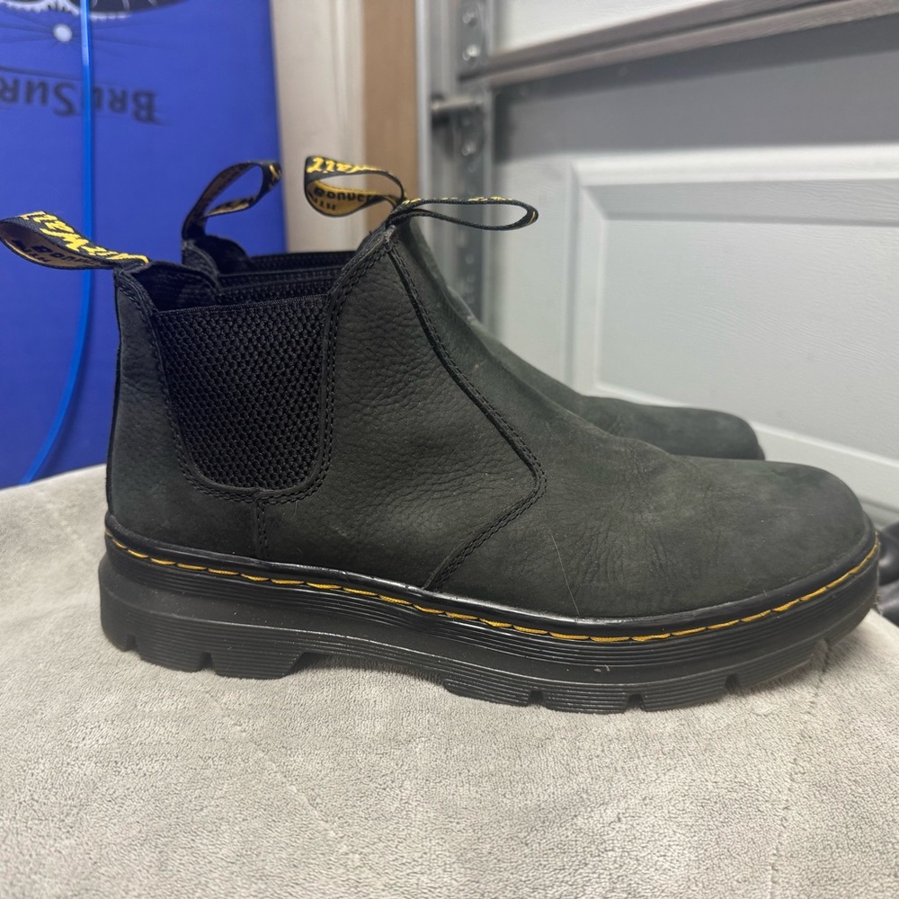 Hardie Black Leather Chelsea Boots doc marten